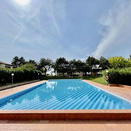 Il Lauro Apartment لاتيزي المظهر الخارجي الصورة