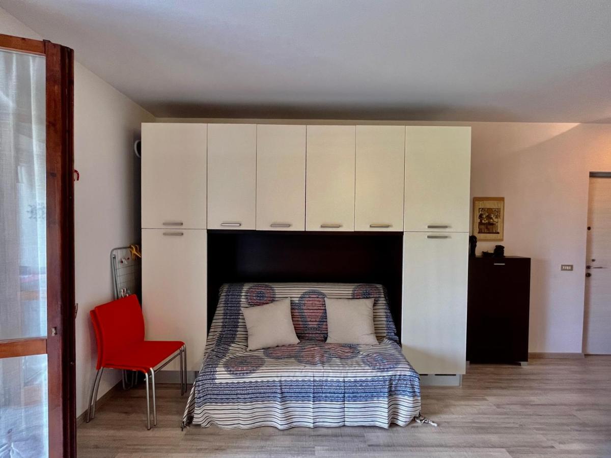 Il Lauro Apartment لاتيزي المظهر الخارجي الصورة